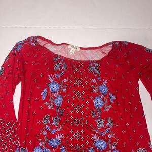 Style & Co Women's Red Floral Sleeve Blouse S
